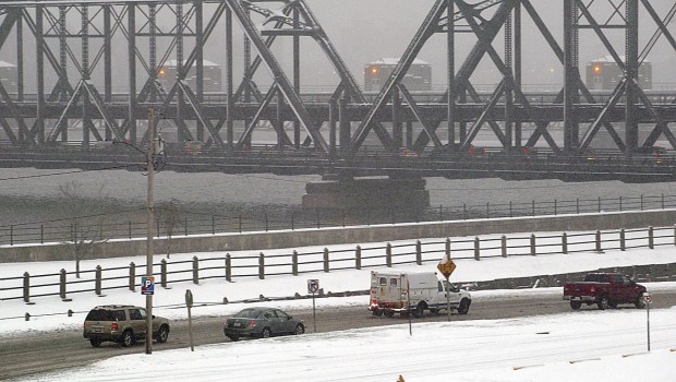 Snow traffic Tuesday